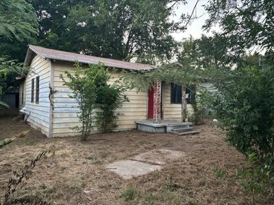 Property at 659 Neomi Ave, Dallas, TX