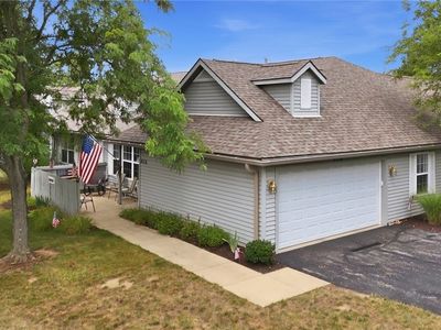 1238 Hunters Walk