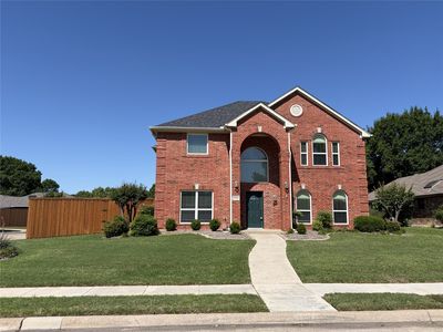 1001 Meadow Creek Dr