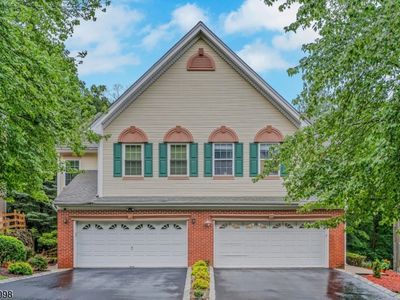 34 Eider Ct