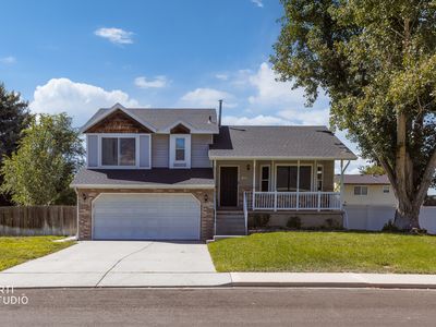 1727 N 200 W
