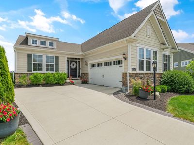 8554 Landrace Pl
