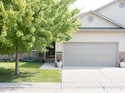 1107 NE Ford Ln
