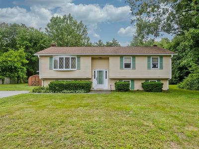 597 Amherst Rd