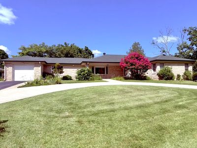 209 Westover Rd