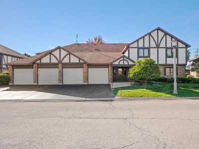 524 Banyon Ln APT D