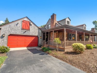 283 Hamlin St