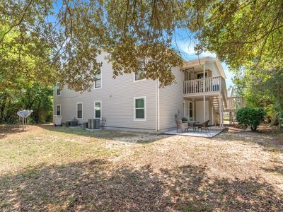 3202 Redwood Ln UNIT 110