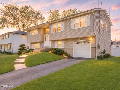 52 Cresci Boulevard