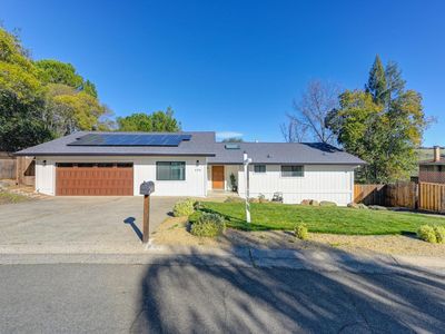 885 Shasta Cir