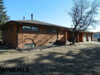 2412 Parkview Dr