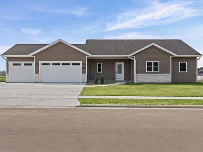1222 Leo DRIVE