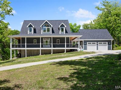943 Frost Rd