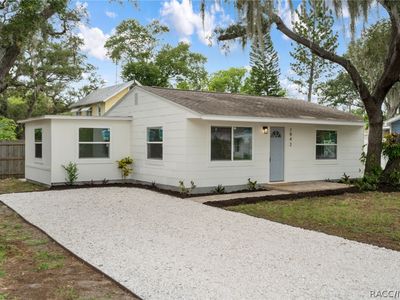 1942 Springtime Ave