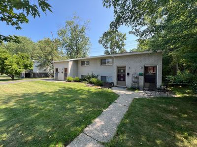 233 Collingwood Dr