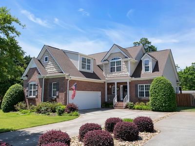 201 Franklin Oaks Ln