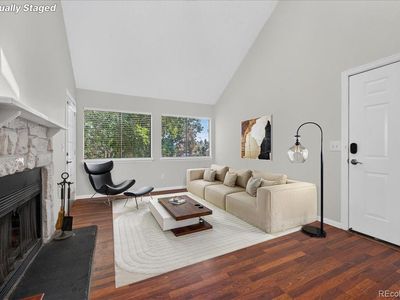 982 S Dearborn Way #10