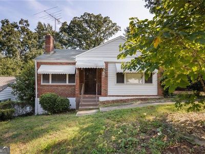 71 Burbank Dr NW