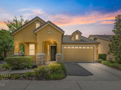 1537 Marseille Ln