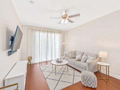 4515 Briar Hollow Pl APT 312