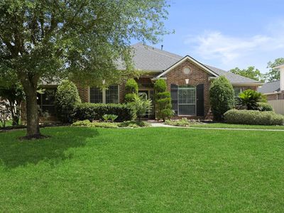 527 Oak Ridge Grove Cir