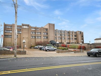 1000 Grandview Ave APT 401