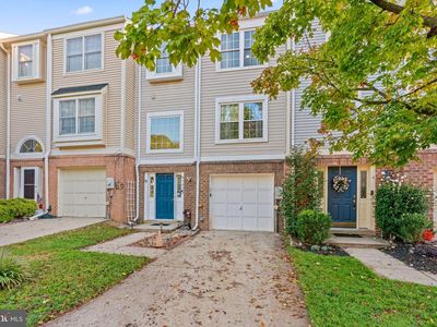 8107 Hallmark Pl