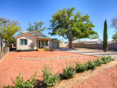 3002 Franciscan St NE