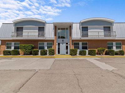 22333 Edgewater Dr UNIT E3