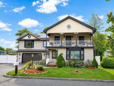 215 Fischer Boulevard
