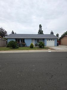 933 Meadowview Dr
