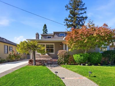 1604 White Oak Way