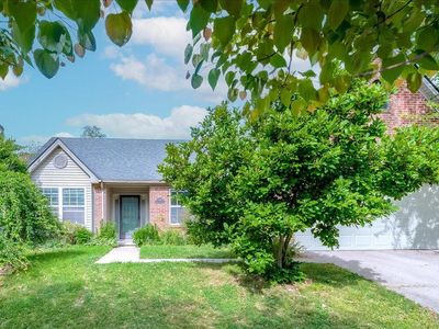 880 Burkewood Dr