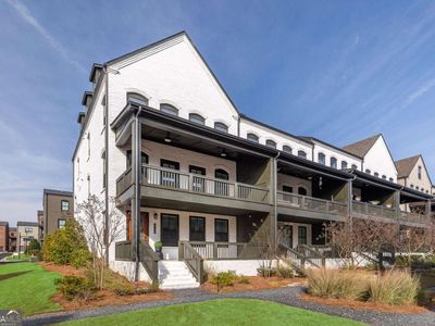 6710 Pippin Walk