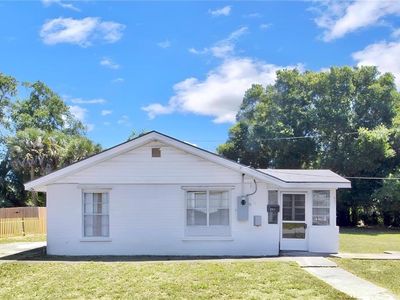 841 VERNON STREET
