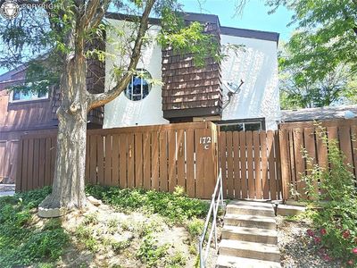172 Bonnymede Rd APT C