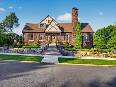 675 Edgeboro Blvd