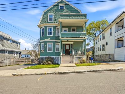 173 Grovers Ave #3