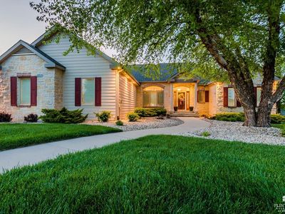 2321 Heartland Dr