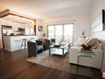 1110 Hacienda Pl APT 207