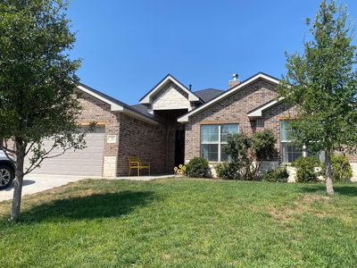 24 Living Way Ln