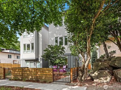 5513 B 6th Avenue NW