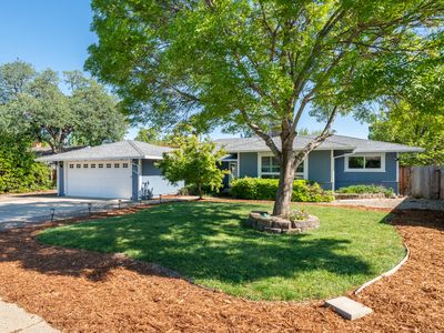 4185 Meander Dr