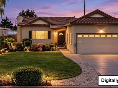 742 Los Padres Blvd