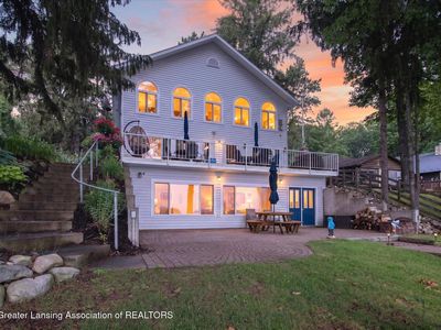 8274 W Higgins Lake Dr