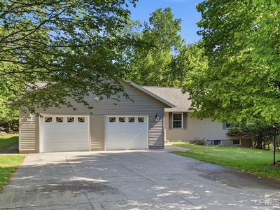 22 Stephen Lee Dr