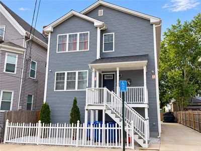 25 Rutland St