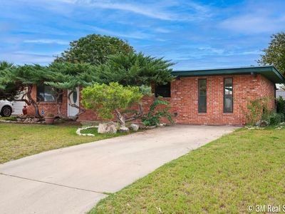 3141 S Oxford Dr