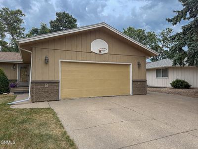 524 Weatherby Way