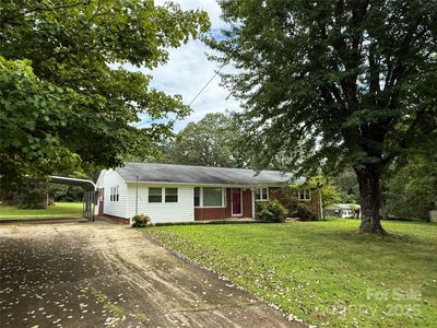 1570 N Catawba Church Ave